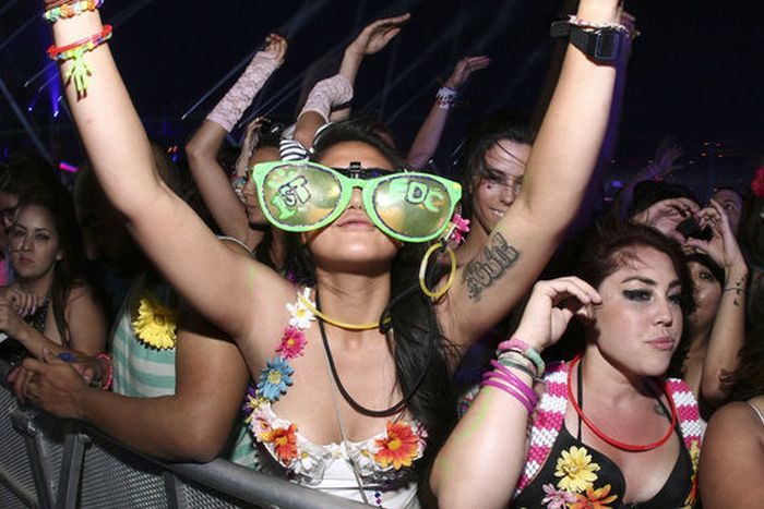 Симпатичные девушки с Electric Daisy карнавала (50 фото)